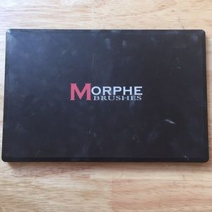Jaclyn Hill Morphe eye shadow palette